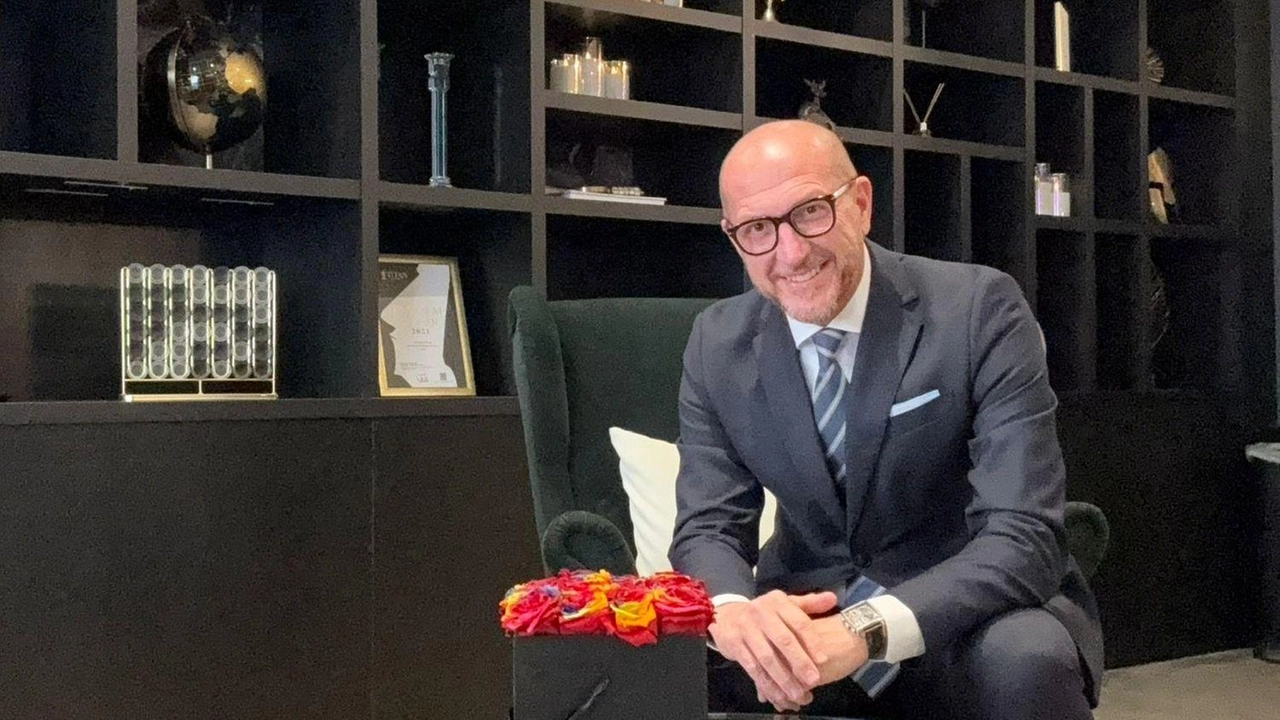 L’avvocato Simone Facchinetti ha lo studio a Varedo Da diversi anni è rappresentante ufficiale della Camera di commercio italiana negli Emirati Arabi Uniti con sede a Dubai