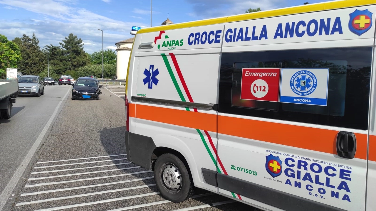 L'uomo era stato soccorso e portato subito in ospedale, ma dopo quattro giorni si è spento L'uomo era stato soccorso e portato subito in ospedale, ma dopo quattro giorni si è spento