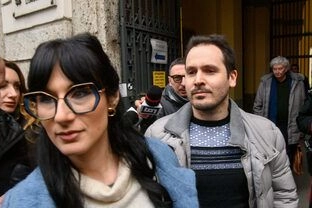 Andrea Sempio assieme al suo legale Angela Taccia