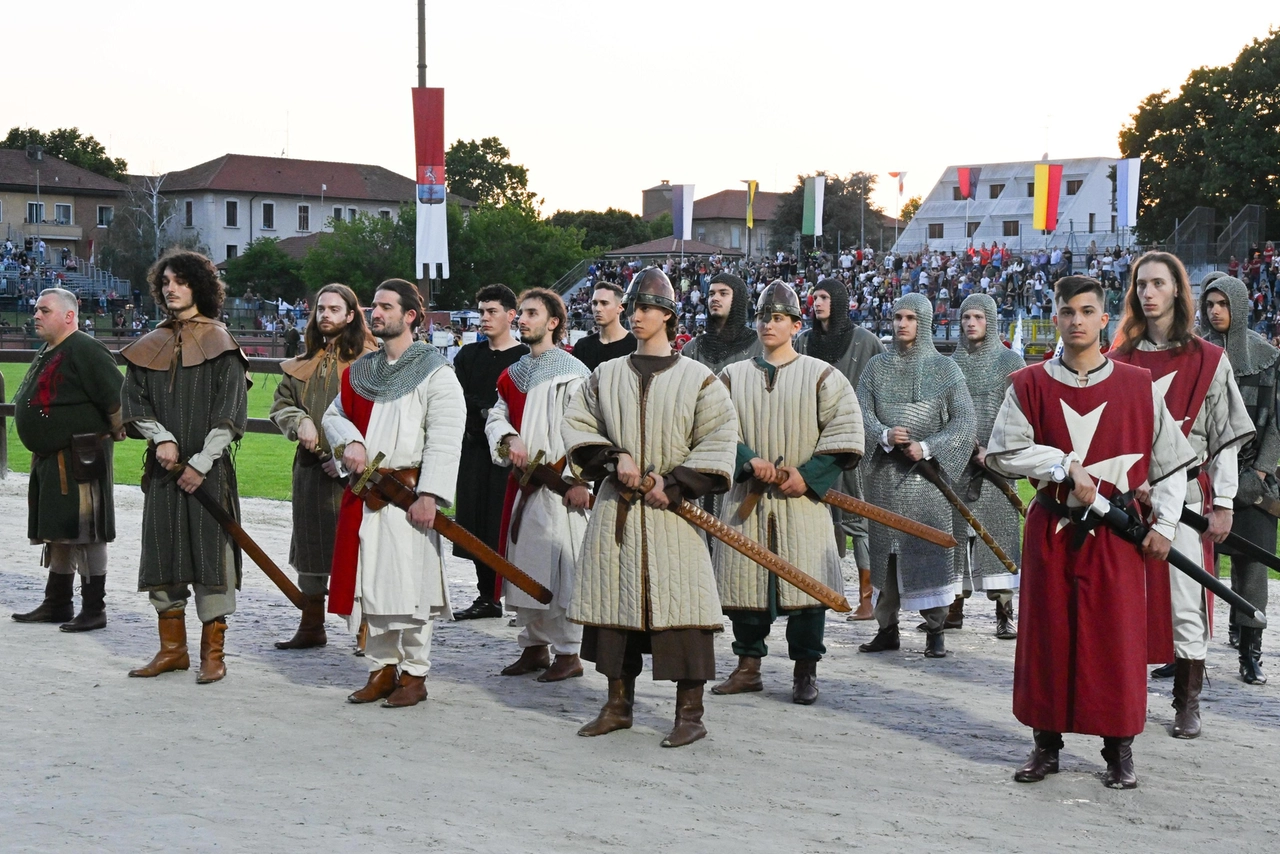 Messa sul Carroccio, sfilata e corsa. Legnano si prepara a vivere il Palio