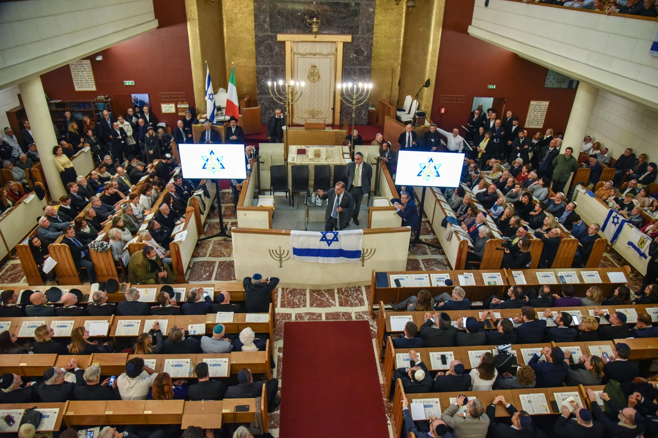 La commemorazione alla sinagoga di via Guastalla a Milano