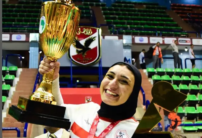 Volley Busto Arsizio ingaggia l’egiziana Mariam Metwally: prima giocatrice con il velo islamico in serie A