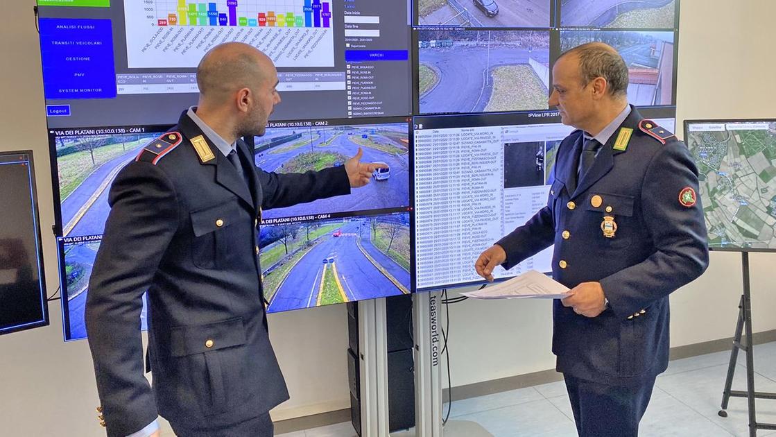 In arrivo le telecamere alla media di via Dante e sulla strada per Cusago