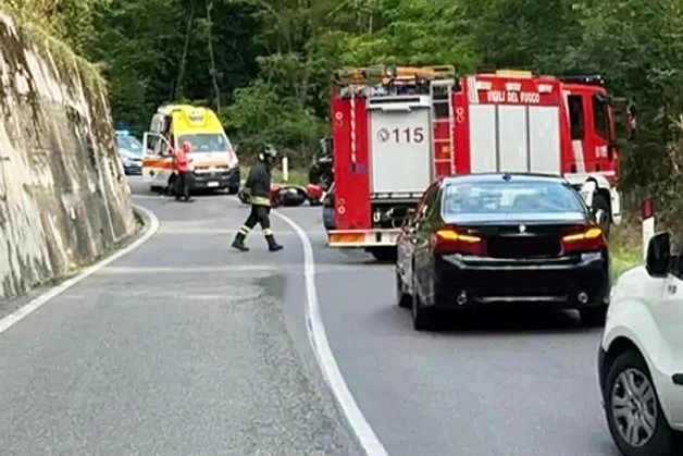 La conducente dell'auto è indagata per omicidio stradale