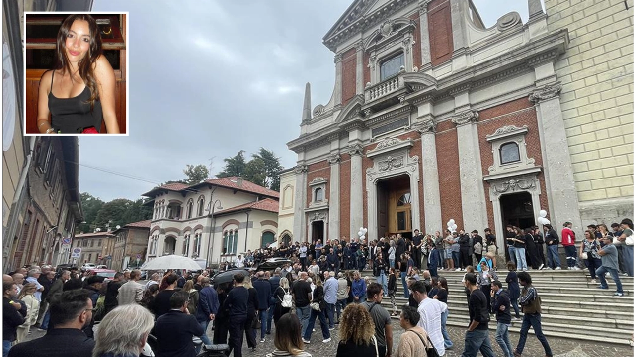 L'ultimo saluto a Sofia Pozzi