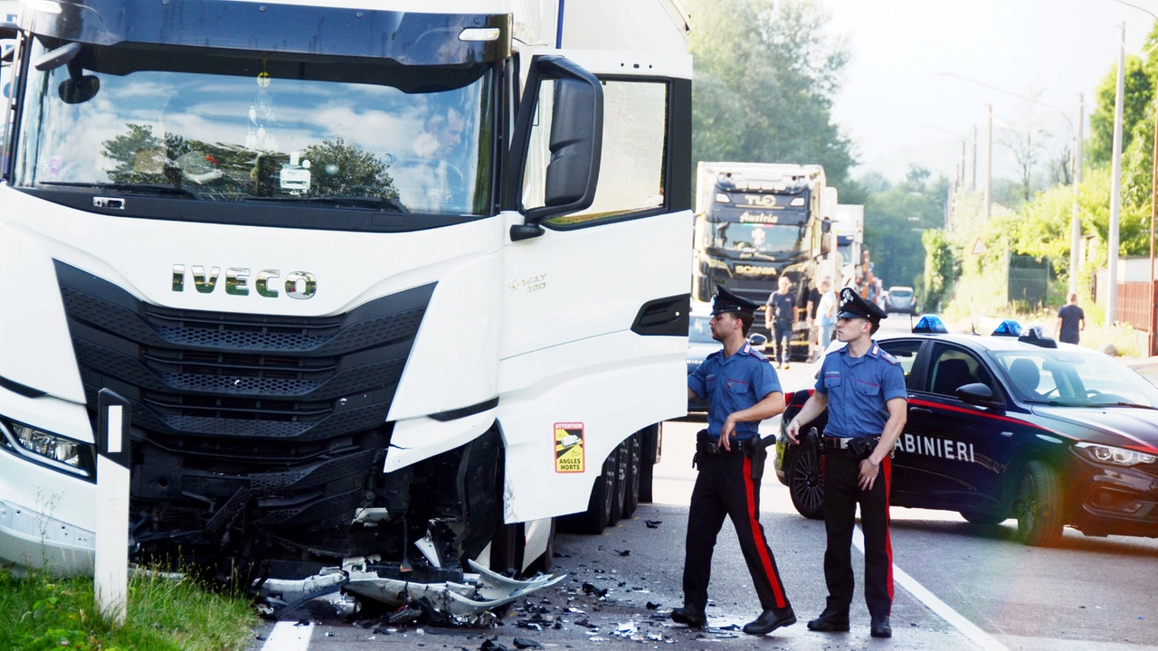 Sulle cause dell'incidente indagano i carabinieri