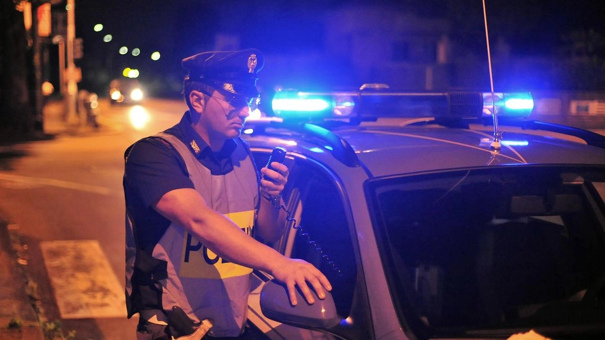 I poliziotti e il personale del 118 sono stati allertati attorno a mezzanotte in corso Adda I poliziotti e il personale del 118 sono stati allertati attorno a mezzanotte in corso Adda