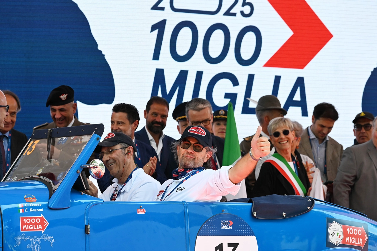 1000 Miglia 2025 Viale Rebuffone partenza delle vetture