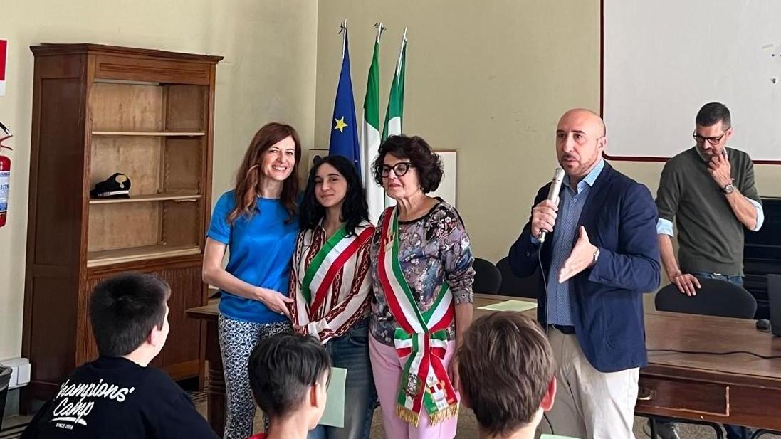 Nuovo baby sindaco. Eletta Angelica Spano: "Sono molto felice" Nuovo baby sindaco. Eletta Angelica Spano: "Sono molto felice"