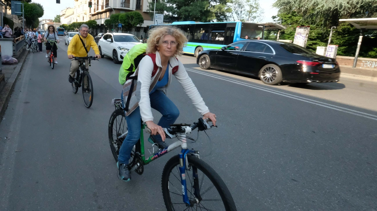 Il debutto della nuova assessora alla Mobilità, Irene Zappalà, al centro nella foto Il debutto della nuova assessora alla Mobilità, Irene Zappalà, al centro nella foto