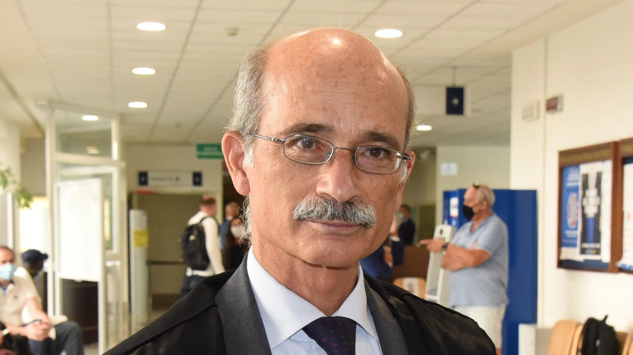 Cesare de Sapia Cesare de Sapia