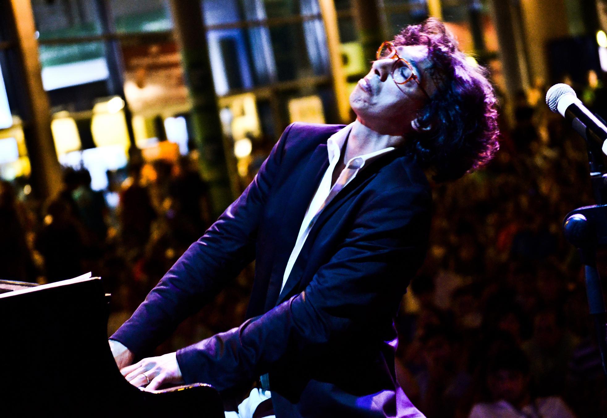 Nova tra jazz e canzone d’autore. Paolo Jannacci ricorda il padre Enzo Nova tra jazz e canzone d’autore. Paolo Jannacci ricorda il padre Enzo