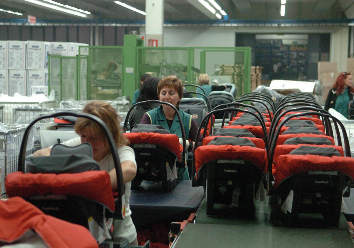 Sciopero alla Peg Perego: “No ai 90 licenziamenti” Sciopero alla Peg Perego: “No ai 90 licenziamenti”