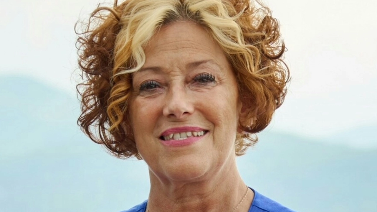 Dopo un mese la sindaca Lorenza Baccolo ha dovuto farsi da parte Il Comune di San Felice del Benaco ornerà al voto Dopo un mese la sindaca Lorenza Baccolo ha dovuto farsi da parte Il Comune di San Felice del Benaco ornerà al voto
