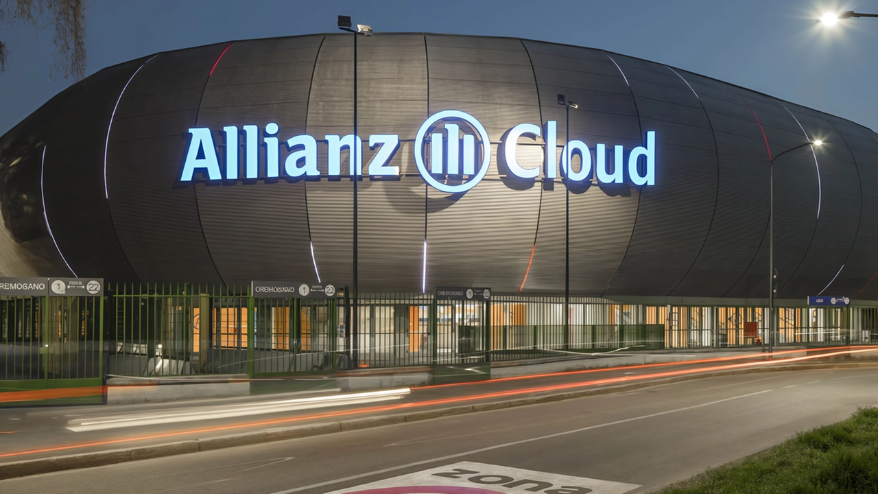 Allianz torna in campo per confermare il suo nome sulla copertura del Palalido di piazza Stuparich. Lo scorso 18 novembre... Allianz torna in campo per confermare il suo nome sulla copertura del Palalido di piazza Stuparich. Lo scorso 18 novembre...