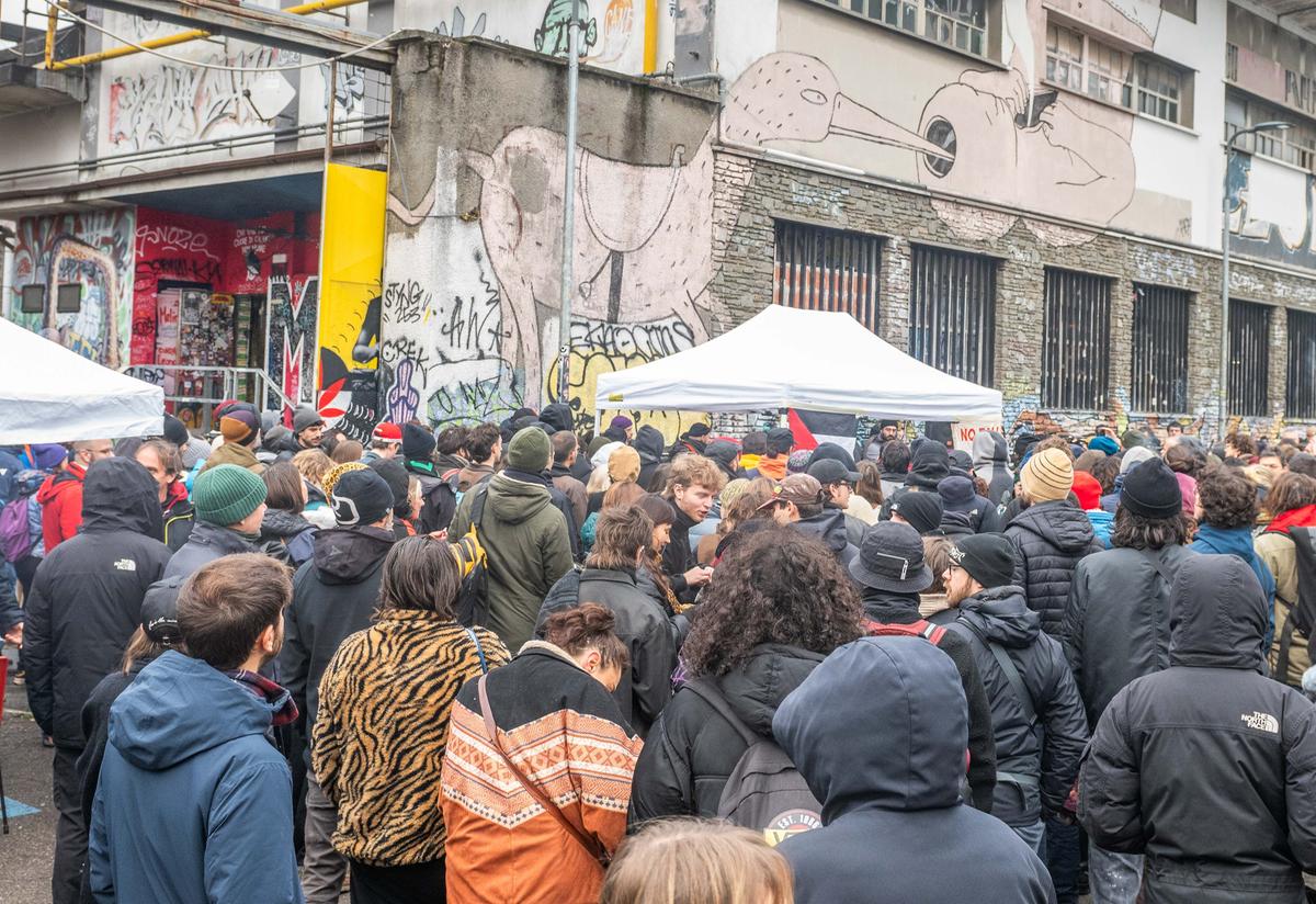 Il mezzo secolo in trincea di Leoncavallo: com’è cambiato in 50 anni il centro sociale più famoso d’Italia Il mezzo secolo in trincea di Leoncavallo: com’è cambiato in 50 anni il centro sociale più famoso d’Italia