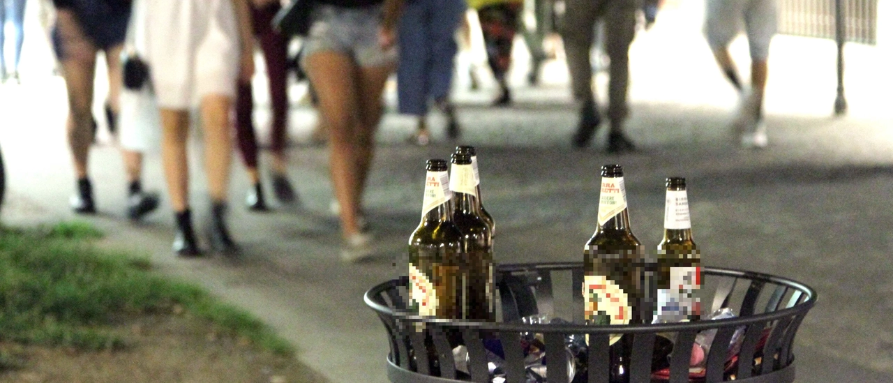 Ordinanza anti movida a selvaggia per 13 zone di Milano: quando e dove scatteranno i nuovi divieti