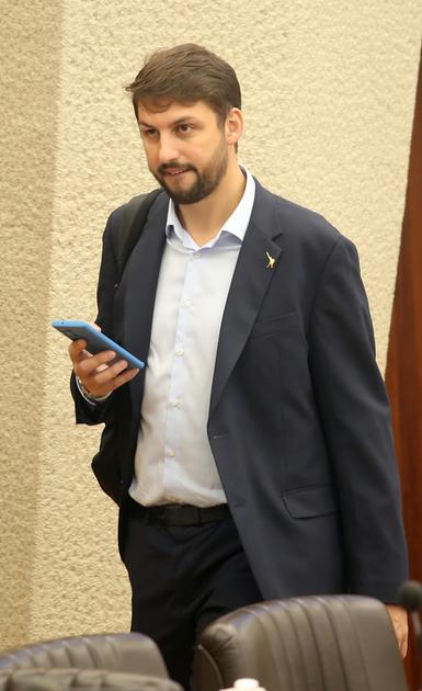 "Al Pirellone un minuto di silenzio per Kirk"
