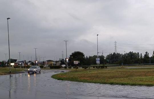 L’hinterland sferzato dai temporali. Metro in tilt, code in tangenziale L’hinterland sferzato dai temporali. Metro in tilt, code in tangenziale