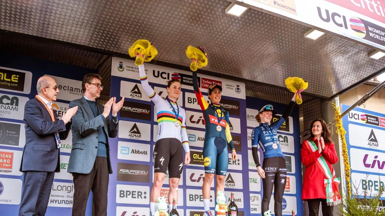 Luino, si avvicina la 26ª edizione: 24 le squadre al via, tra cui i top team mondiali Luino, si avvicina la 26ª edizione: 24 le squadre al via, tra cui i top team mondiali