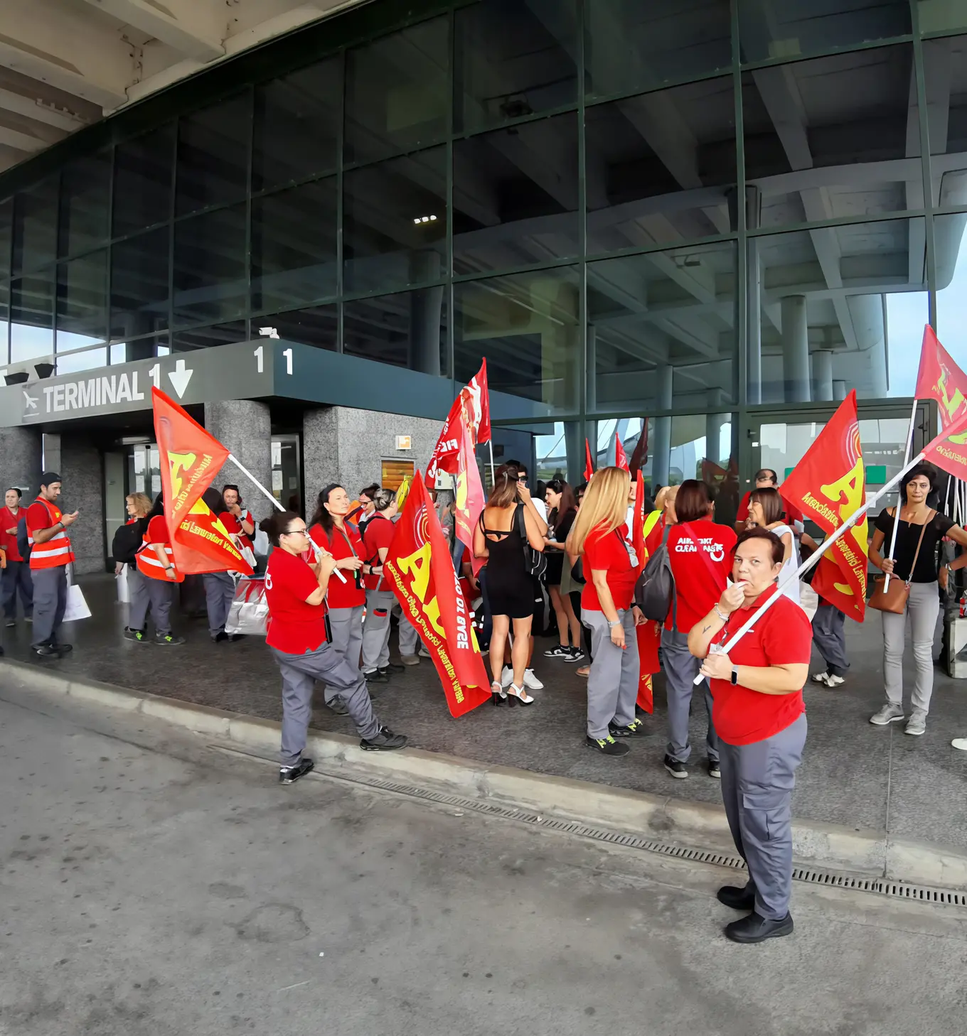 Addetti pulizie a Malpensa. Migliorato il contratto