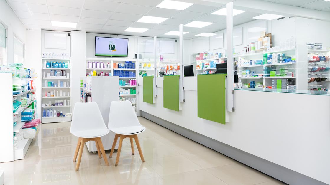 farmacie di turno a mantova aperte oggi 17 luglio 2025