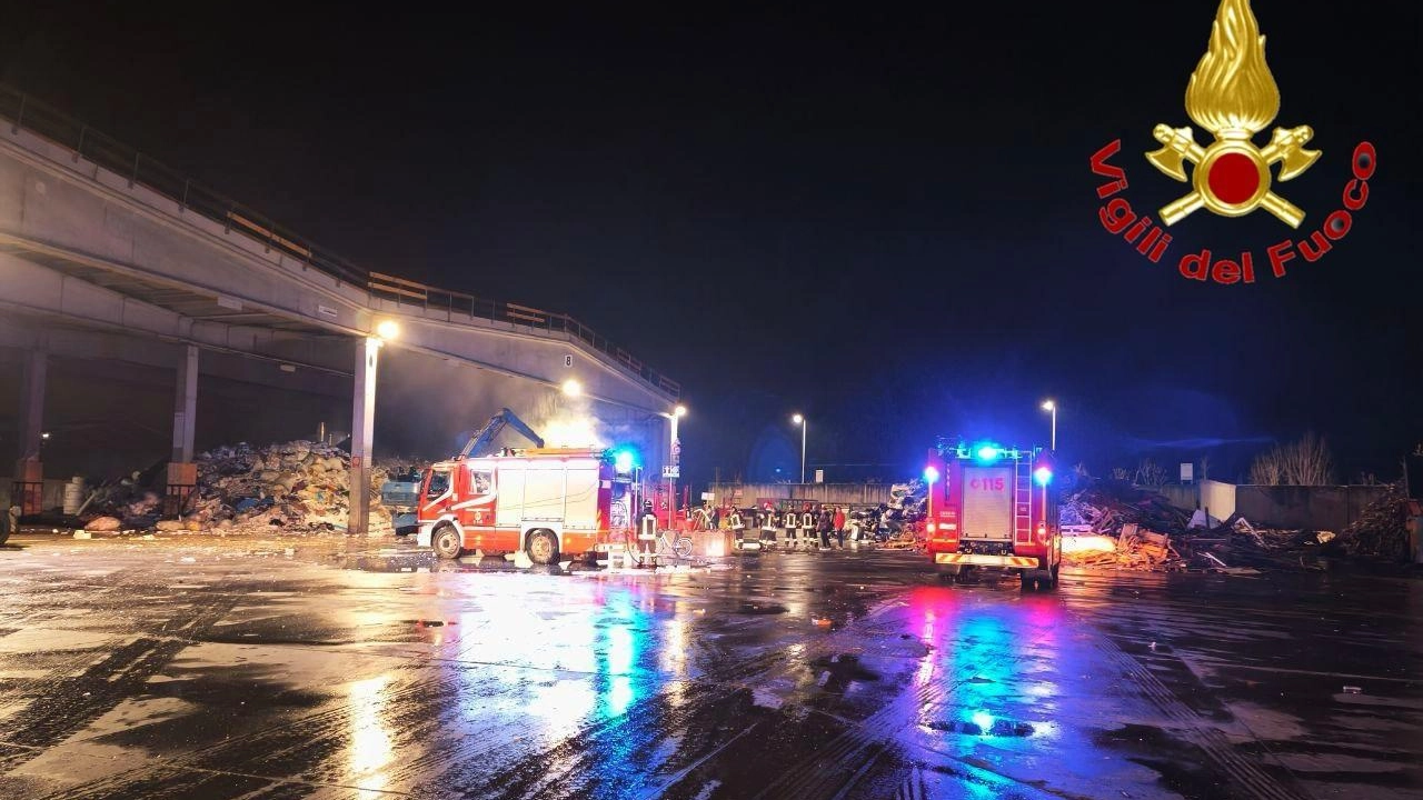 Le fiamme sono state domate subito Le fiamme sono state domate subito