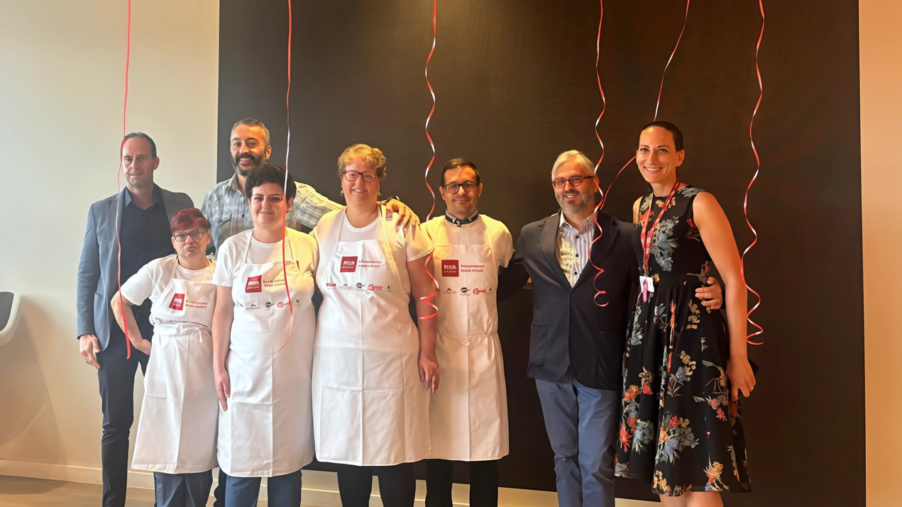 Protagonisti dell’evento anche i corporate chef, che ogni giorno supportano i professionisti di pasticceria, gelateria e panificazione nelle loro creazioni Il gruppo conta 2.200 dipendenti e collaboratori, di cui 700 nelle sedi italiane Protagonisti dell’evento anche i corporate chef, che ogni giorno supportano i professionisti di pasticceria, gelateria e panificazione nelle loro creazioni Il gruppo conta 2.200 dipendenti e collaboratori, di cui 700 nelle sedi italiane