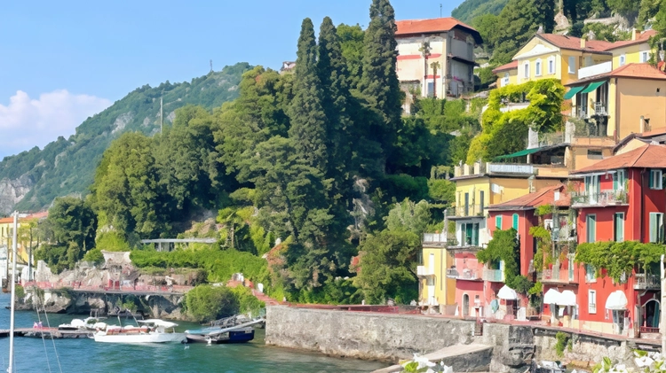 Una crociera sul lago di Como a sostegno della ricerca sulle malattie genetiche rare. Maratona Telethon a Varenna per raccogliere fondi e sensibilizzare. Evento unico per una causa importante. Una crociera sul lago di Como a sostegno della ricerca sulle malattie genetiche rare. Maratona Telethon a Varenna per raccogliere fondi e sensibilizzare. Evento unico per una causa importante.
