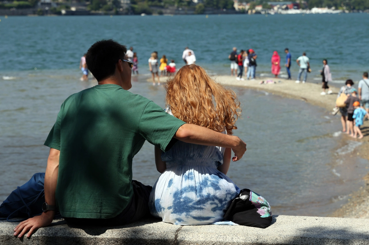 Agosto al lago, al bel tempo e a un piacevole caldo si alterneranno scrosci e temporali