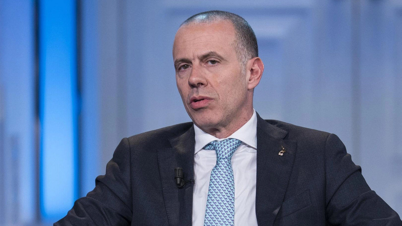 Il segretario regionale della Lega Lombarda Salvini Premier e senatore Massimiliano Romeo