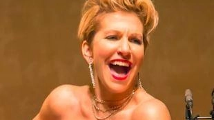 La mezzosoprano Joyce DiDonato La mezzosoprano Joyce DiDonato