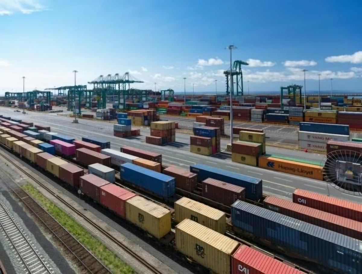 Pioltello, no ai tir del decreto Genova: "Troppi rischi per il nostro territorio" Pioltello, no ai tir del decreto Genova: "Troppi rischi per il nostro territorio"