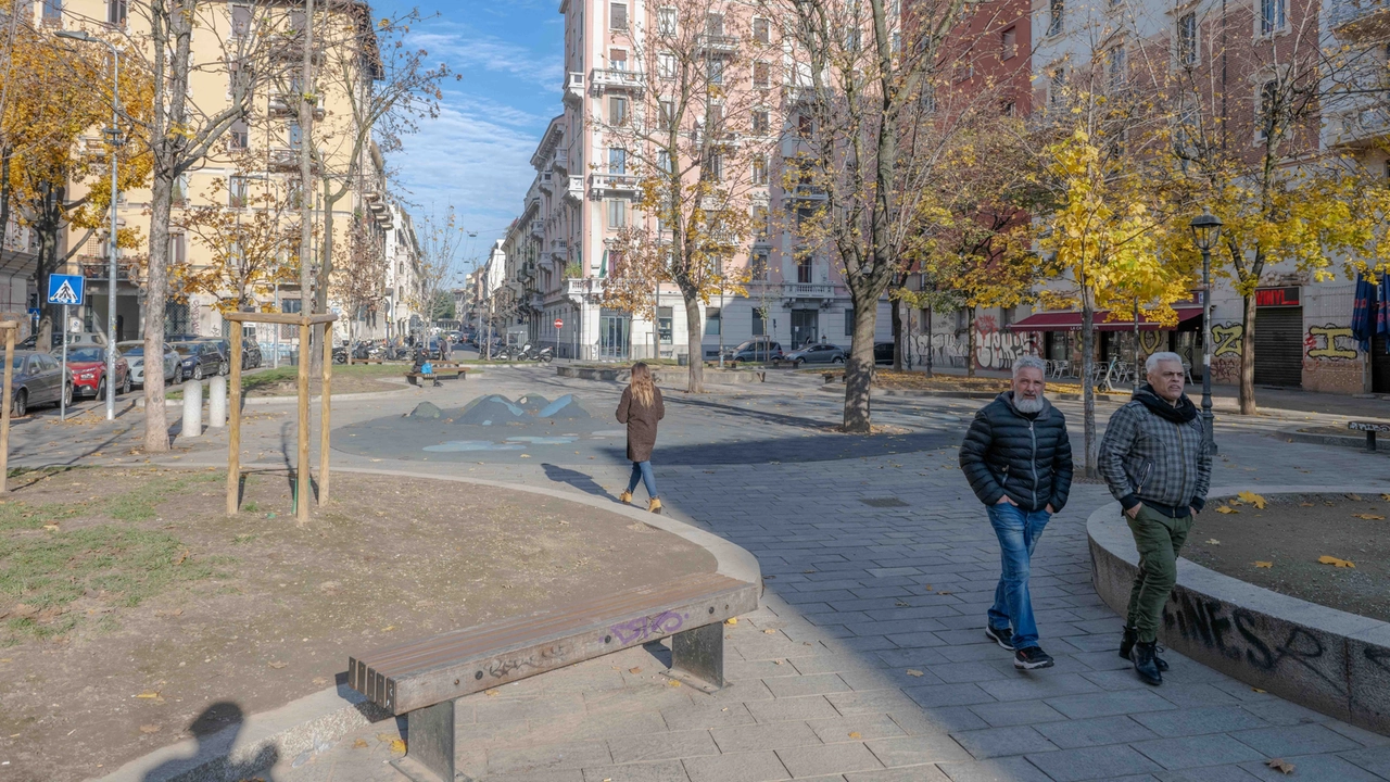 Piazzetta Archinto piccolo gioiello milanese incastonato fra i palazzi di via della Pergola e via dal Verme Piazzetta Archinto piccolo gioiello milanese incastonato fra i palazzi di via della Pergola e via dal Verme