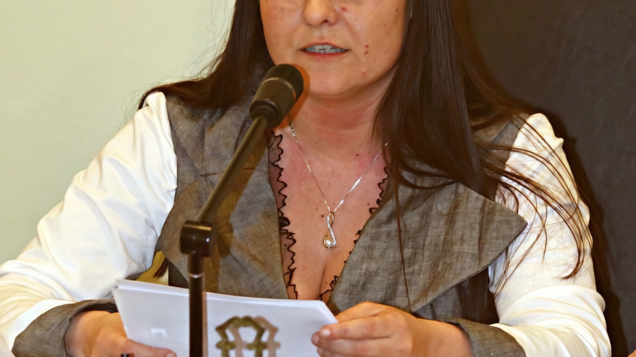 Scontro in Consiglio a Gambolò tra Fabrini e Nai. Erano colleghe di FdI Scontro in Consiglio a Gambolò tra Fabrini e Nai. Erano colleghe di FdI