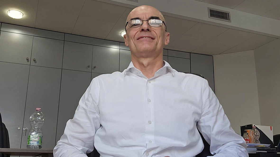 Alessandro Giorgi, dirigente di azienda, ha dedicato tempo e studi alla storia del Novecento Alessandro Giorgi, dirigente di azienda, ha dedicato tempo e studi alla storia del Novecento