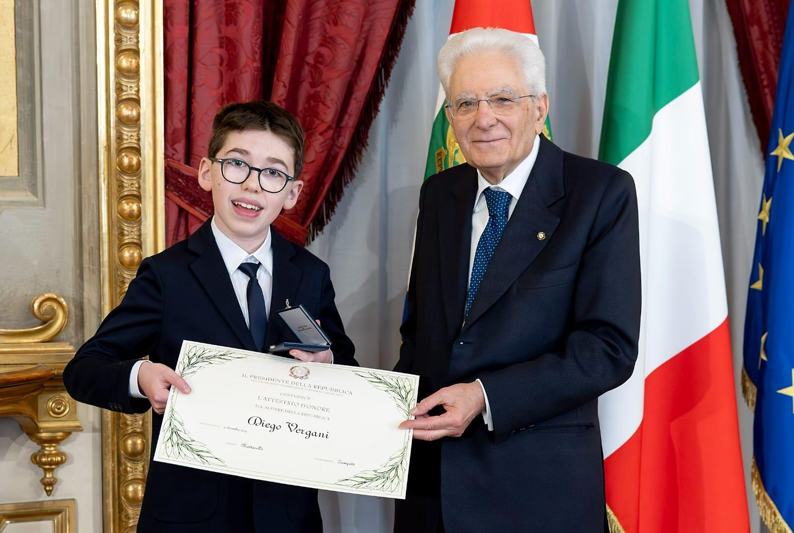 Diego Vergani, il piccolo Alfiere da Mattarella: “Da grande voglio fare la rockstar” Diego Vergani, il piccolo Alfiere da Mattarella: “Da grande voglio fare la rockstar”