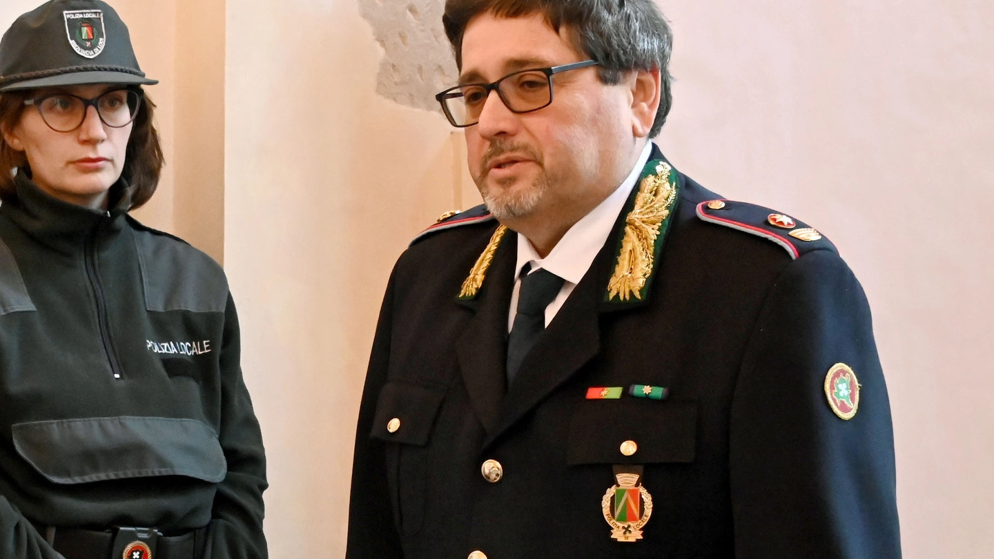 Massimiliano Castellone comandante della polizia provinciale "I tempi di latenza della malattia sono incerti" dice