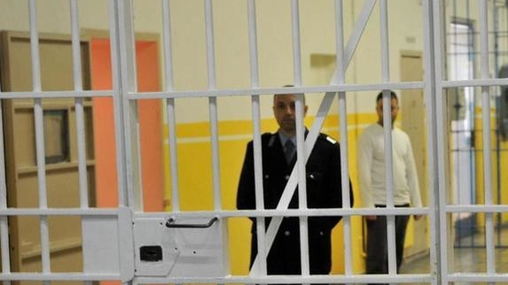 La casa circondariale Nerio Fischione di Brescia ex Canton Mombello ha il doppio dei reclusi rispetto ai posti previsti La casa circondariale Nerio Fischione di Brescia ex Canton Mombello ha il doppio dei reclusi rispetto ai posti previsti