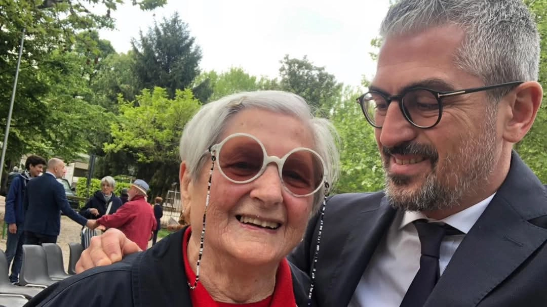 Mantova, Maria Zuccati morta a 95 anni: è stata staffetta partigiana e prima donna assessore comunale. “In suo onore il 25 Aprile”