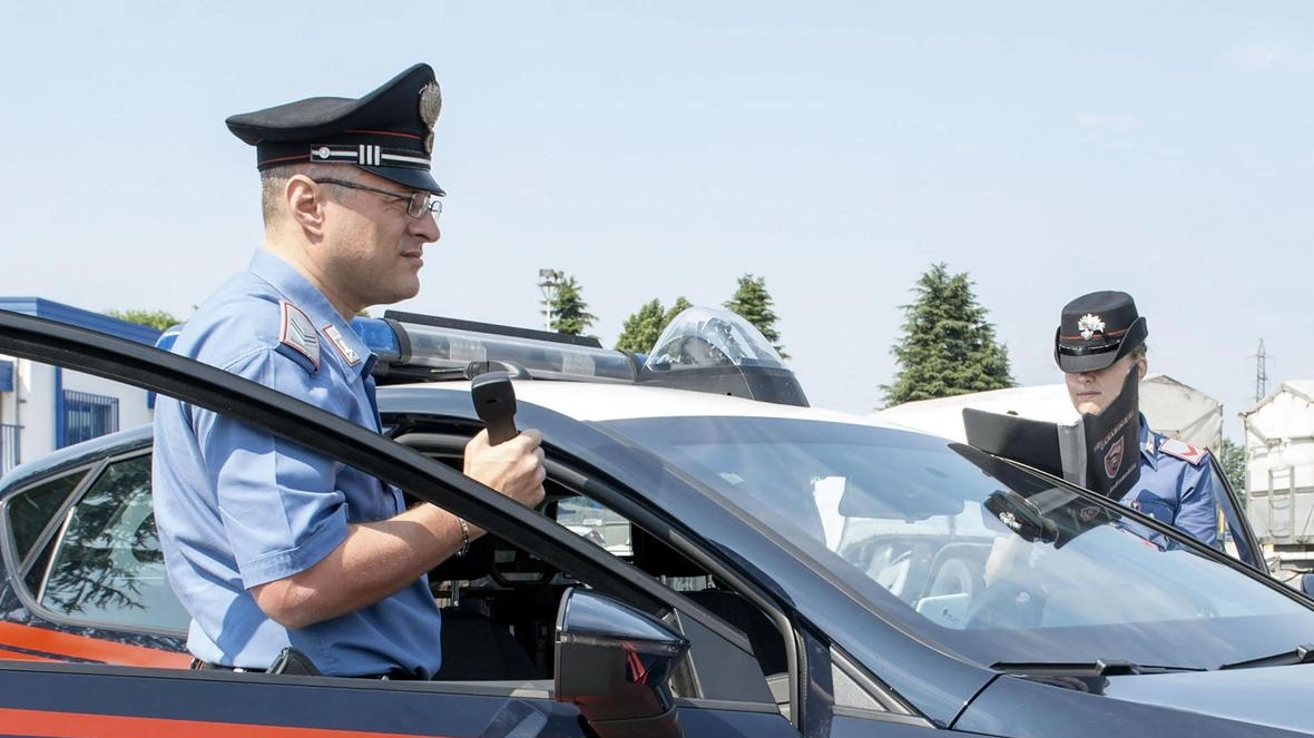 L'intervento dei carabinieri di Cazzago San Martino ha evitato il peggio L'intervento dei carabinieri di Cazzago San Martino ha evitato il peggio