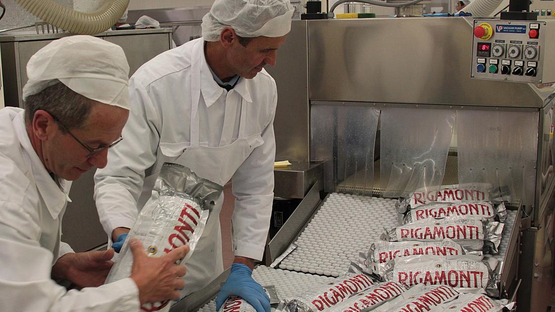 rigamonti non solo bresaola  lo stabilimento valtellinese alla conquista del prosciutto san daniele  i dazi americani non ci spaventano