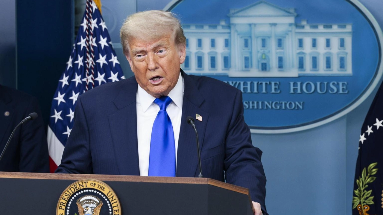 Il presidente Usa in conferenza stampa: 'Vuole incontrarci' Il presidente Usa in conferenza stampa: 'Vuole incontrarci'