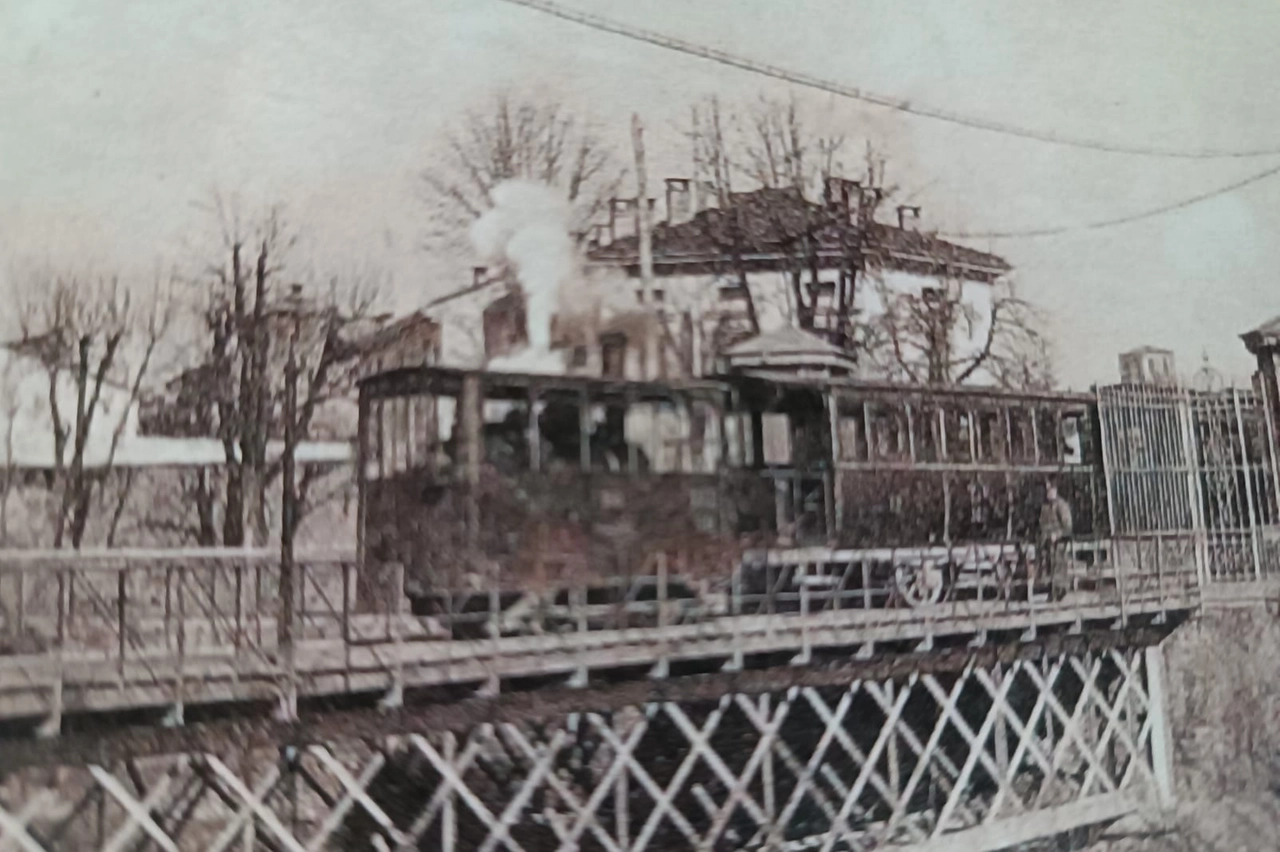 Il 'vero' Gamba de legn in una foto d'epoca esposta nella mostra promosso da Unitre alla Bcc