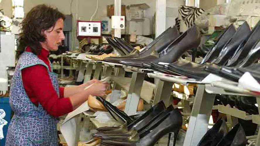 Scarpe, il cammino della ripresa e la ricetta per uscire dalla crisi: “Export diversificato e creatività”
