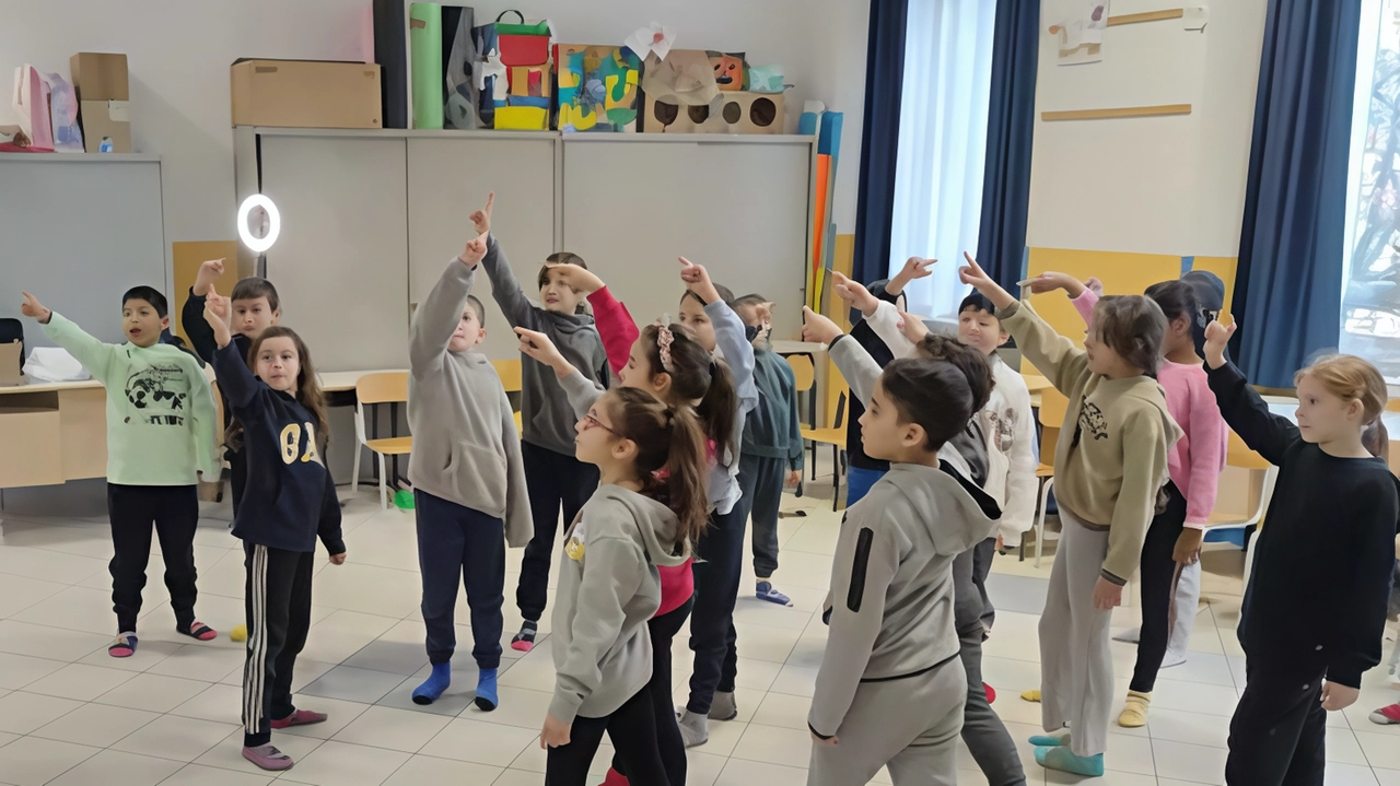 Il laboratorio teatrale della Don Milani di Monza in un format Rai. A Triante invece l’esibizione dal vivo Il laboratorio teatrale della Don Milani di Monza in un format Rai. A Triante invece l’esibizione dal vivo