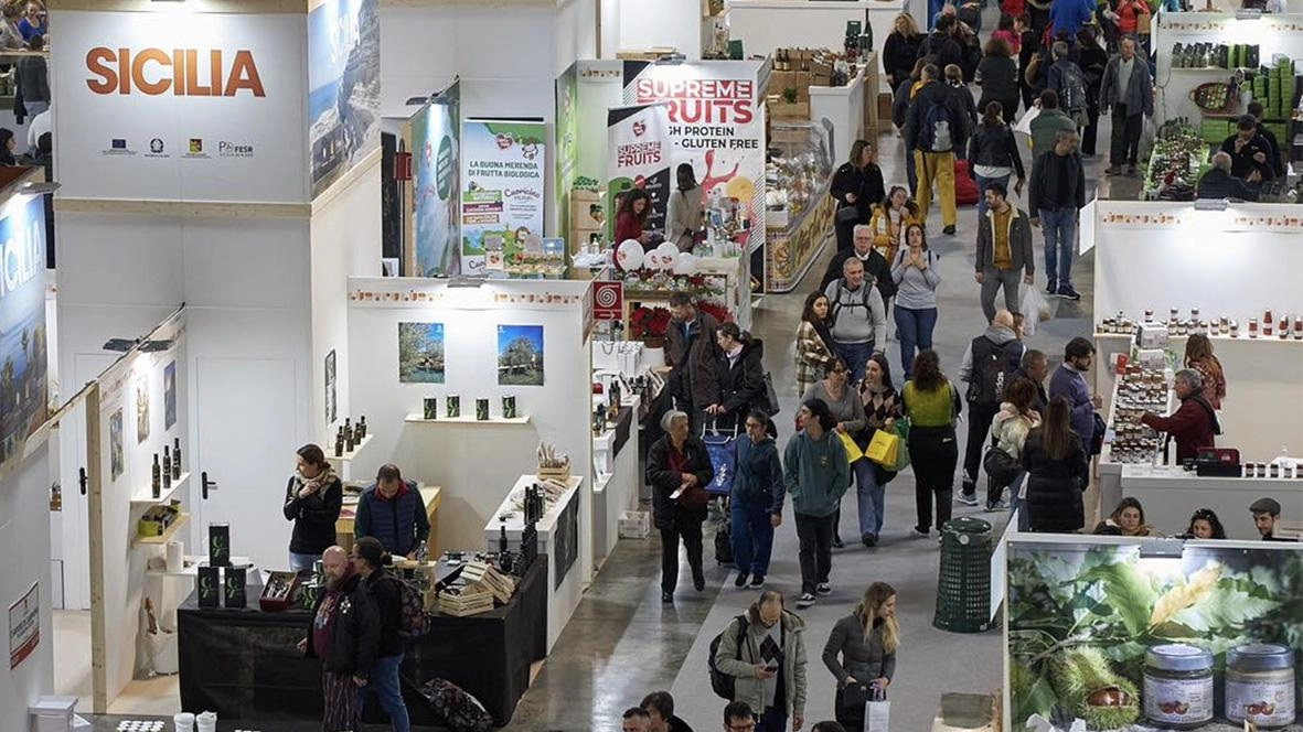 Da oggi al 2 giugno è in programma la kermesse “Anteprima d’estate”. Nove le aziende del territorio protagoniste tra i padiglioni di Fiera Milano. Da oggi al 2 giugno è in programma la kermesse “Anteprima d’estate”. Nove le aziende del territorio protagoniste tra i padiglioni di Fiera Milano.