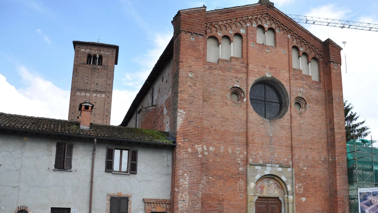 L’abbazia risalente al XII secolo sorge sulla via Francigena Il progetto che vede uniti Comune e parrocchia rientra nel più ampio piano di interventi Waterfront L’abbazia risalente al XII secolo sorge sulla via Francigena Il progetto che vede uniti Comune e parrocchia rientra nel più ampio piano di interventi Waterfront