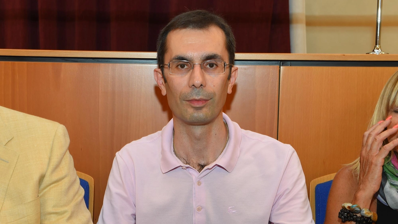 Il quartiere Mazzafame finisce spesso al buio per i continui black out del sistema di illuminazione pubblica e, malgrado... Il quartiere Mazzafame finisce spesso al buio per i continui black out del sistema di illuminazione pubblica e, malgrado...