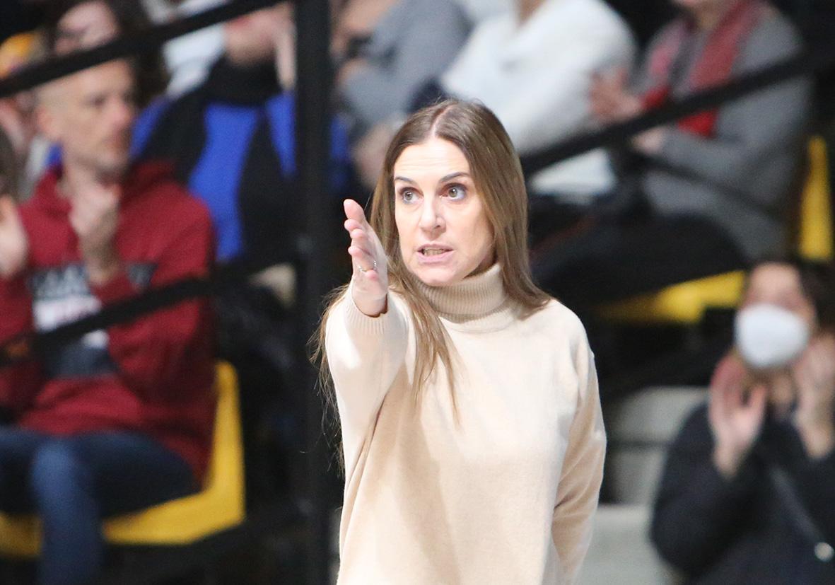 Maccarani in tribunale a settembre. L’ex direttrice tecnica a un bivio